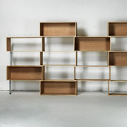 Mattoni- Modular wood bookcase di Giorgio Caporaso per Lessmore